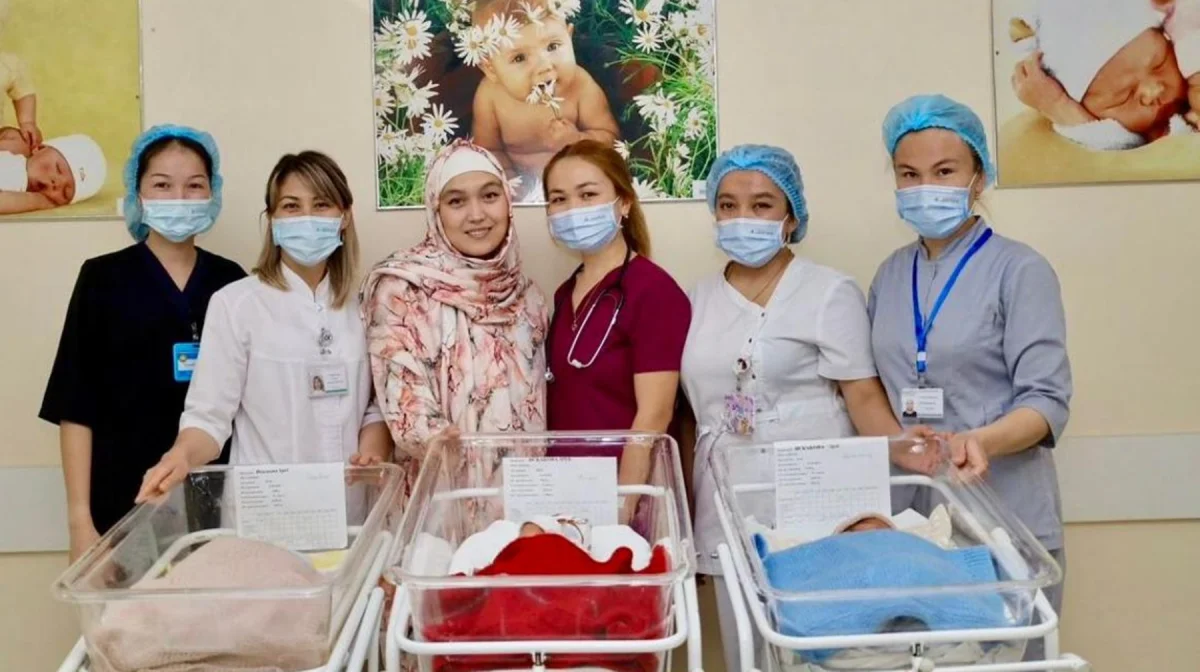 Тройня родилась накануне Дня Республики в столице