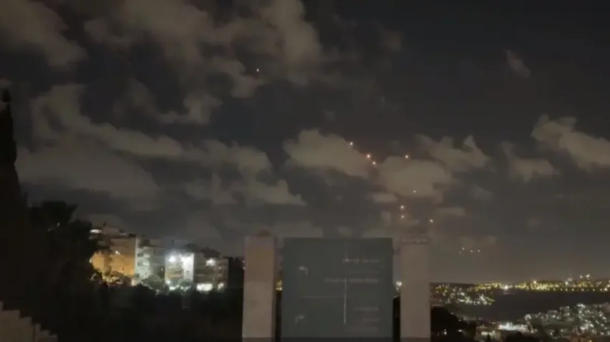 Израиль Иранға әуеден соққы жасады