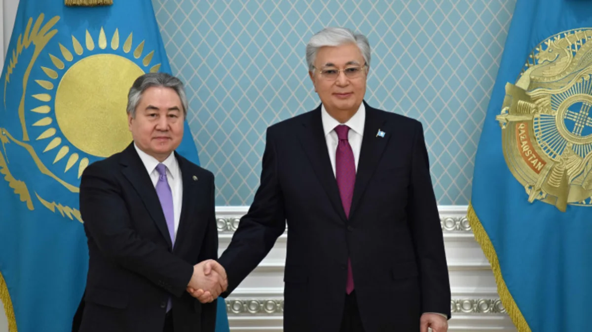 Президент Қырғызстанның Сыртқы істер министрімен кездесті