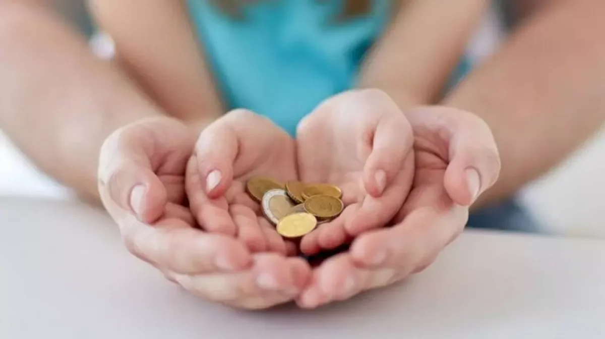 Казахстанец сменил фамилию и отчество, чтобы не платить алименты