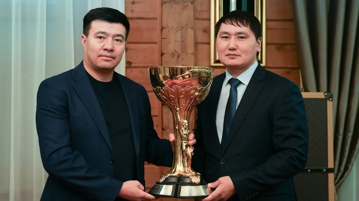 Бақтияр Артаевқа Вэл Баркер кубогі қайта табысталды