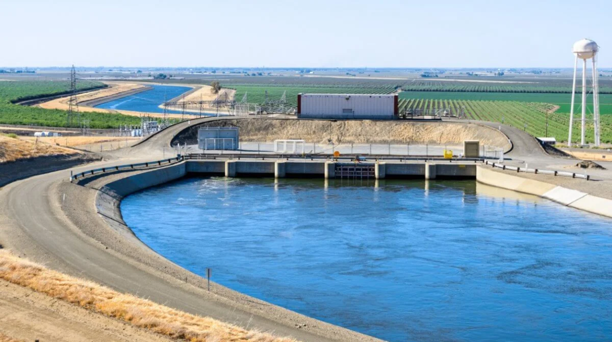 19 насосных агрегатов заменят на канале Сатпаева