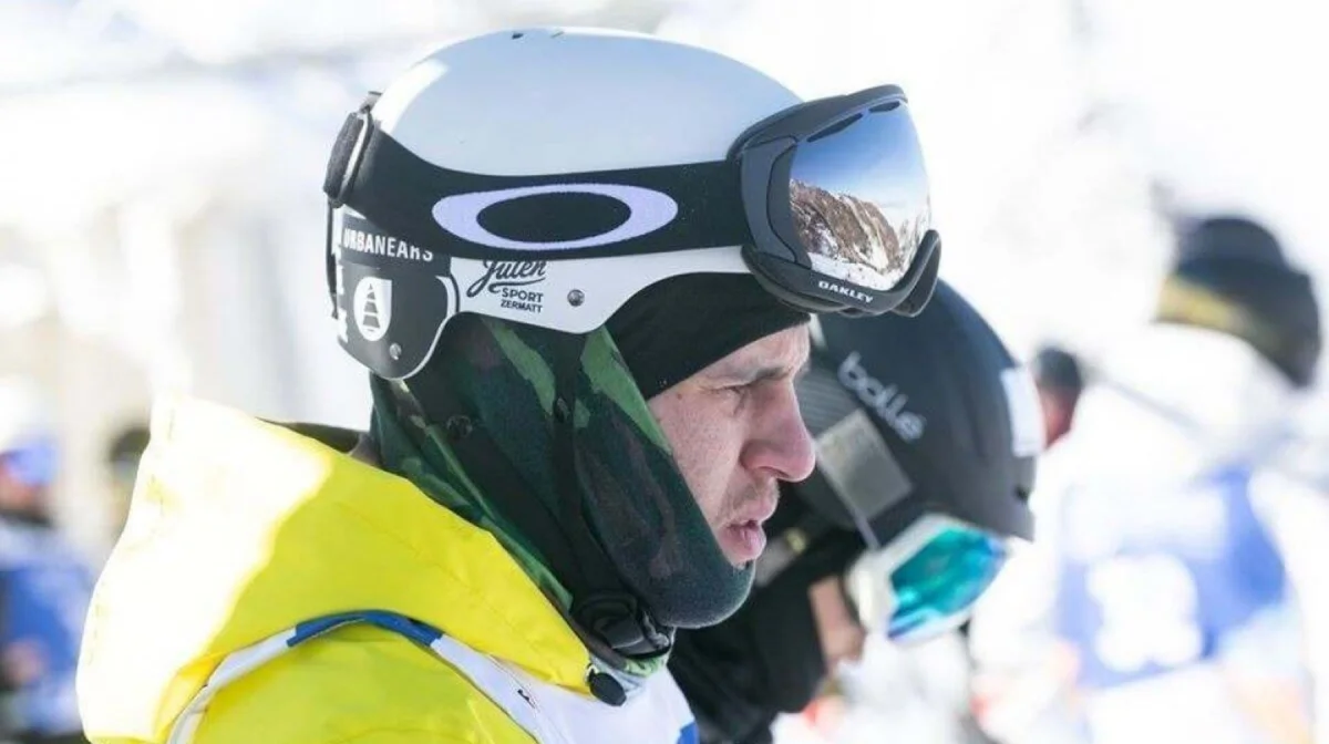 Казахстанец завоевал серебро этапа Кубка мира по фристайл-могулу