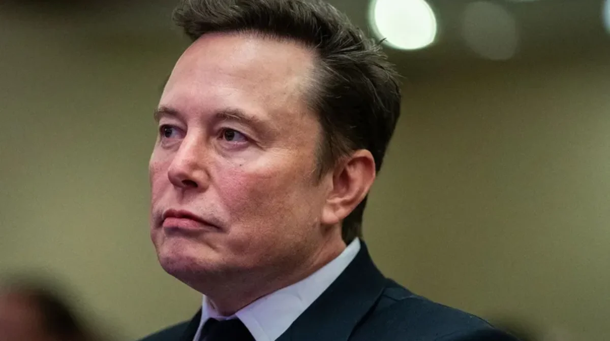 Сот Илон Маск басқаратын департаменттің құпия құжаттарға кіруіне шектеу қойды