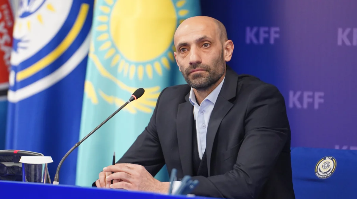 Нового тренера сборной Казахстана сново увольняют?