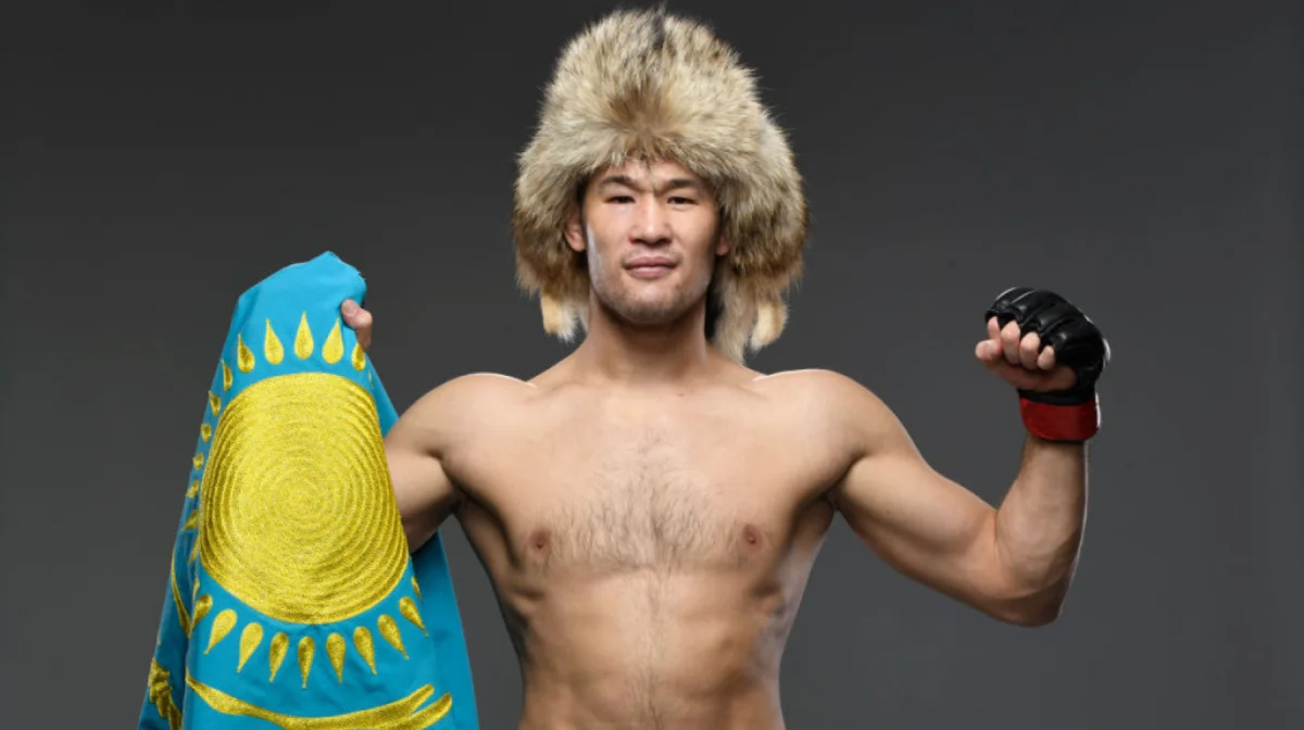 Шавката Рахмонова лишили титульного боя в UFC: известна причина
