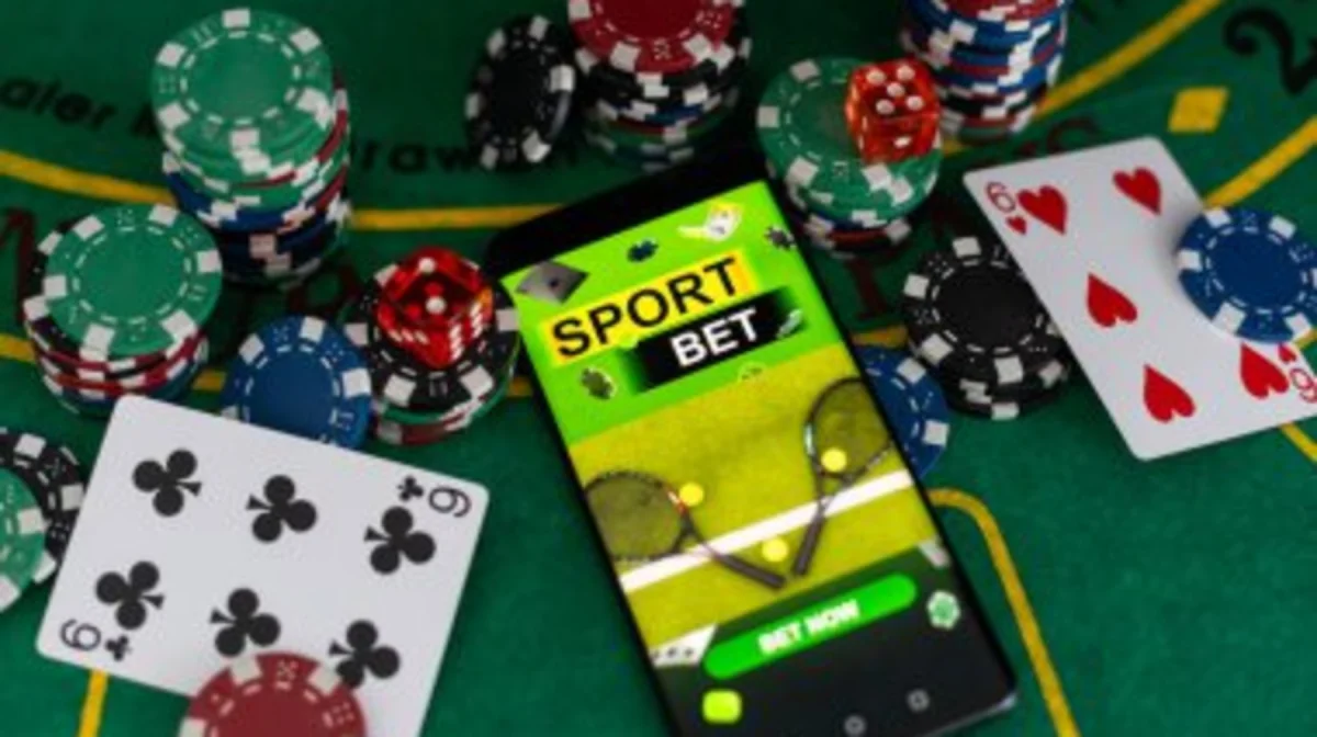 Директора спортшкол бюджетные деньги "спускали" в букмекерских конторах