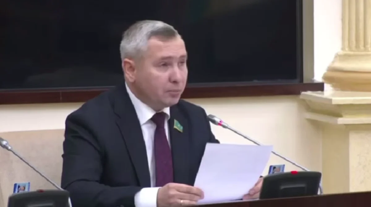 Бала асырап алуды жеңілдету қажет – Евгений Шиповских