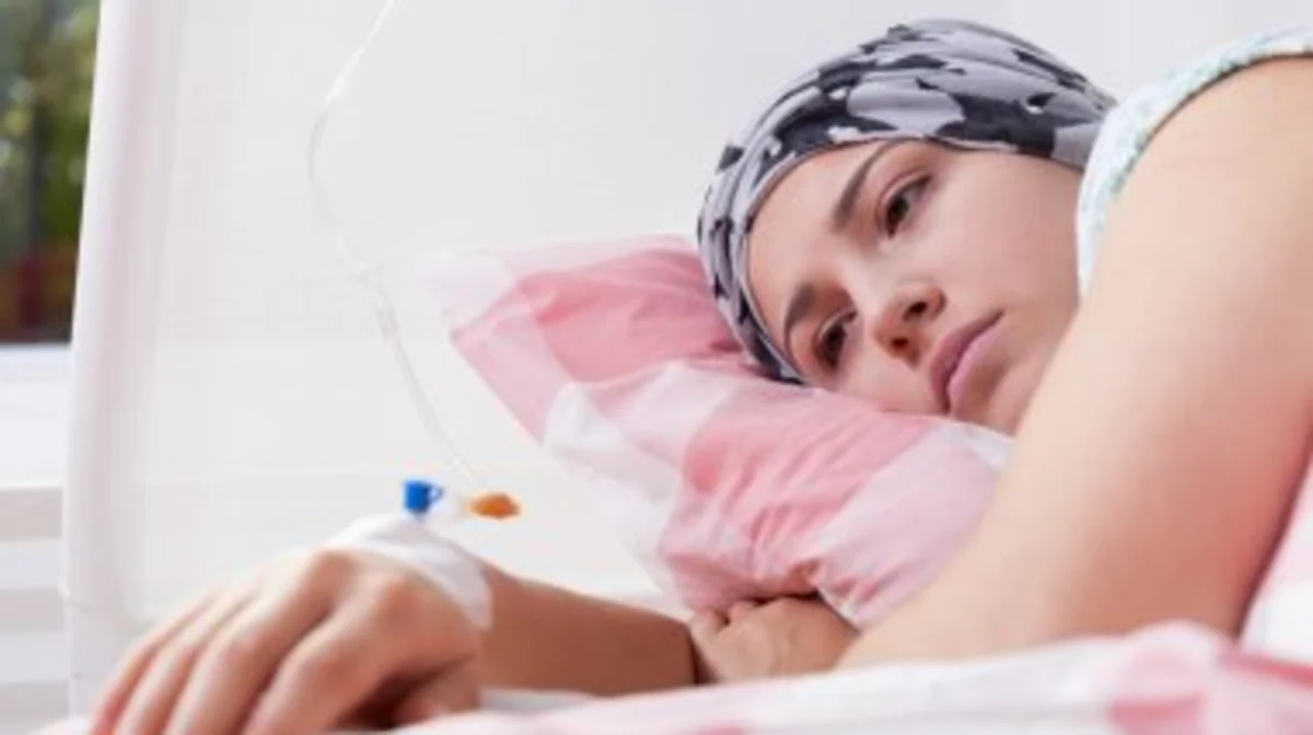 Онкобольные не могли оформить пособия по инвалидности из-за врачей в Алматы