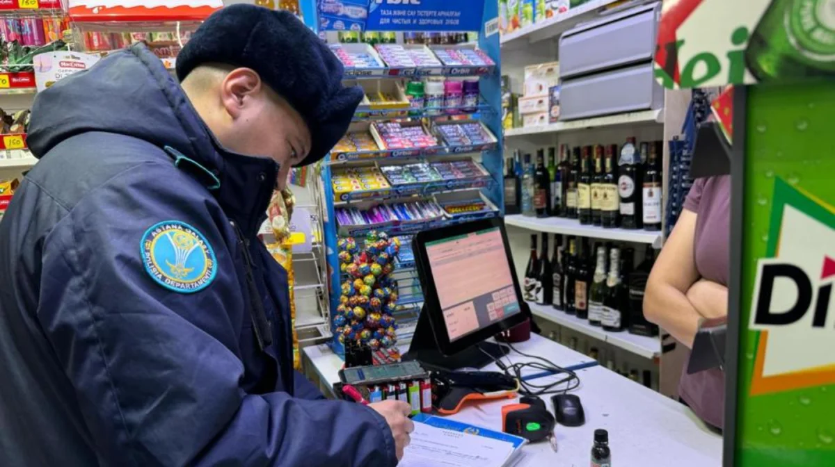 В пяти торговых объектах столицы незаконно торговали насваем и снюсами