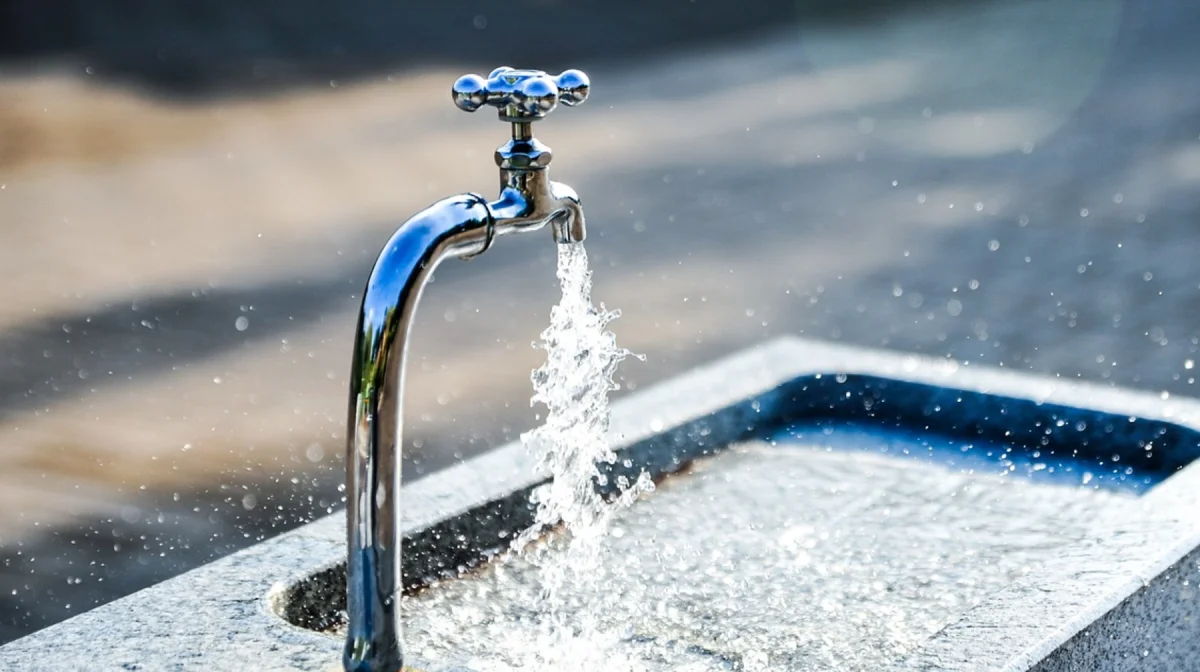 Тарифы на холодную воду повысились на 70% в Казахстане за год