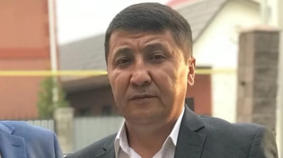 Захват заложницы в Алматы: Героя из аэропорта наградили медалью "Ерлігі үшін"