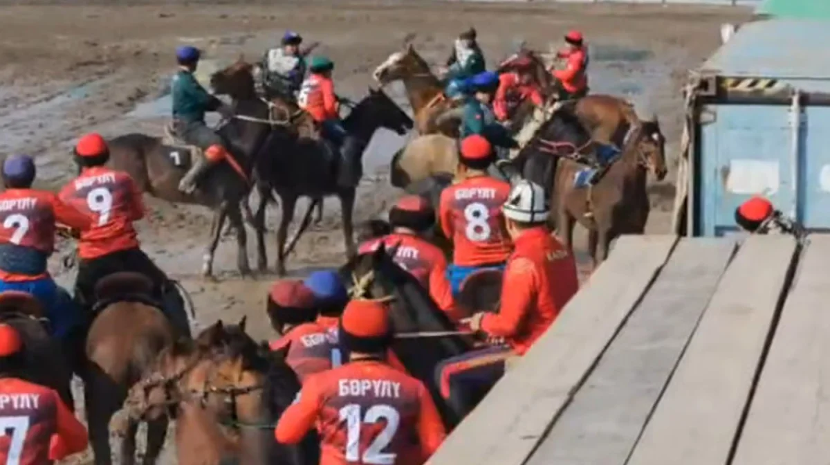Наурызға орай ұйымдастырылған көкпарда бір ойыншы қаза тапты (ВИДЕО)
