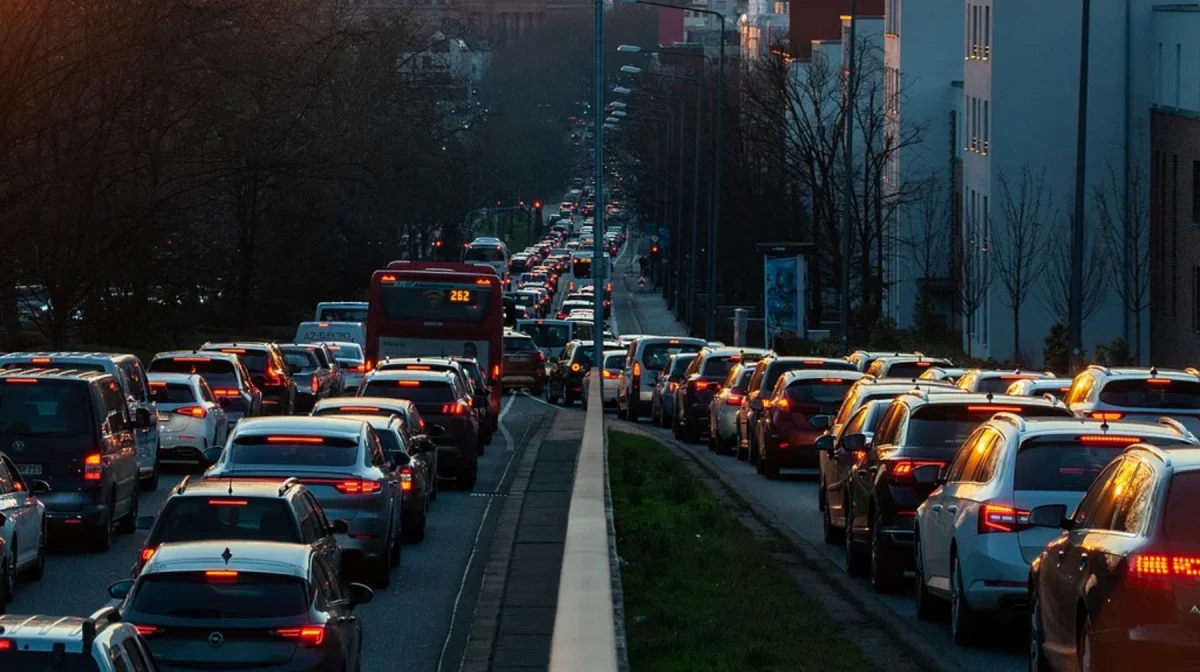 С 13 марта в Казахстане вступили в силу новые штрафы для водителей