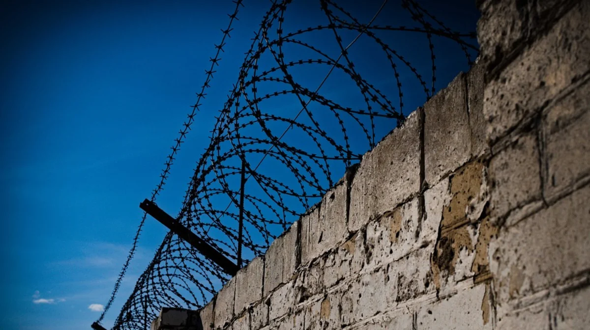 Госпредприятие похитило 449 млн тенге, обещая сшить одежду для заключенных