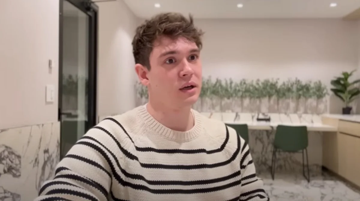 Актера из Москвы избили после съемок в рекламе казахстанского шоколада (ВИДЕО)