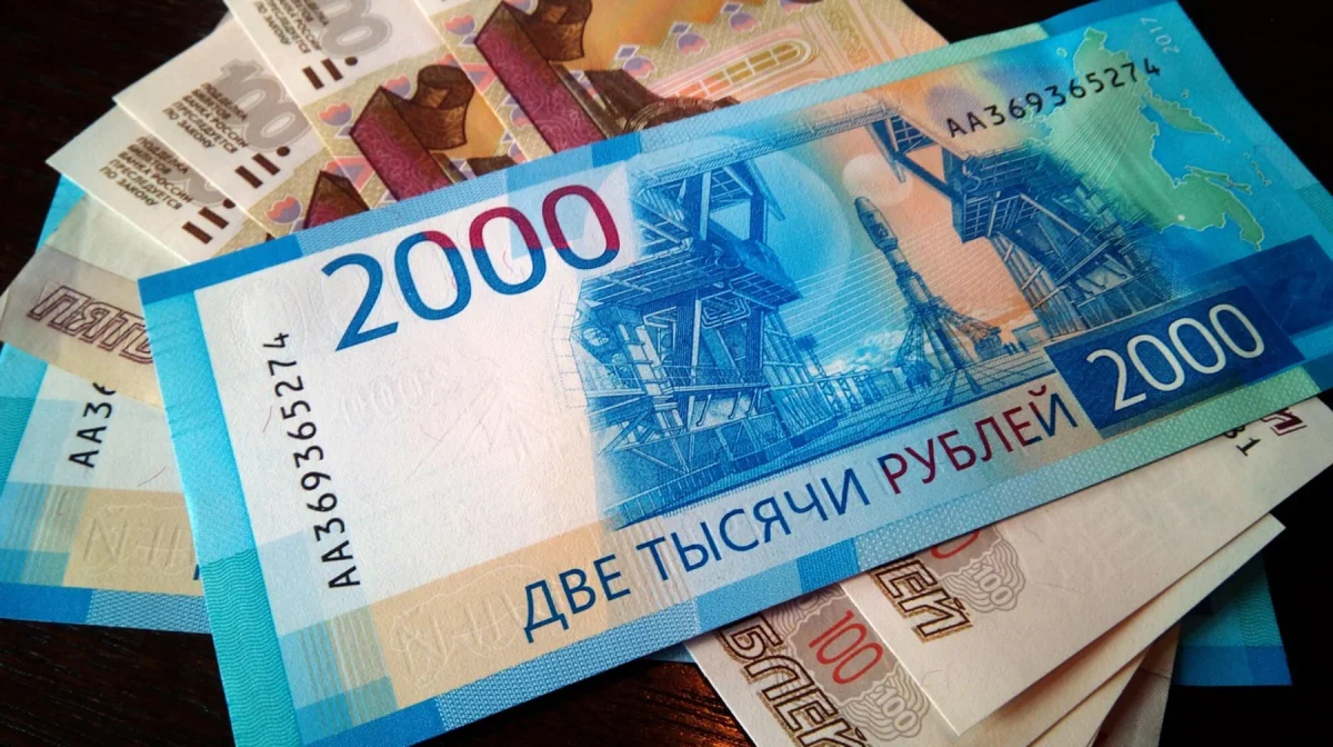 Обменники Казахстана не могут избавится от рублей