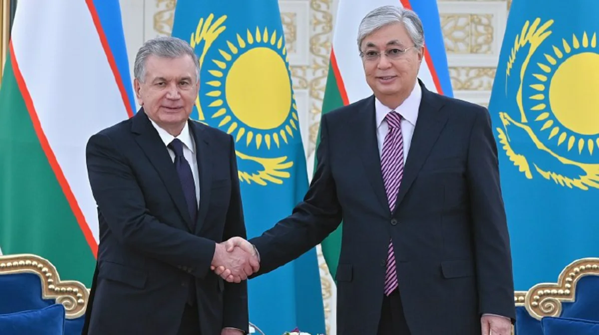 Тоқаев пен Мирзиёев Алматыда бейресми кездеспек