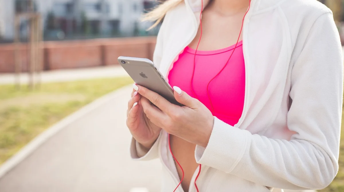 Какое наказание грозит казахстанским блогерам за розыгрыши в соцсетях