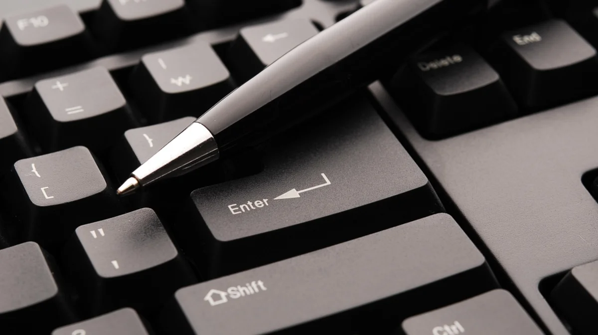 Удостоверения личности теперь казахстанцы могут получить онлайн