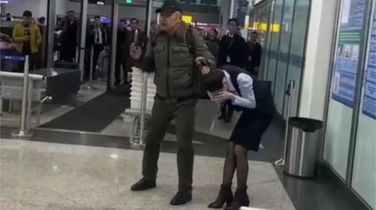 Захват заложницы в аэропорту Алматы: мужчина объяснил, как у него оказался нож