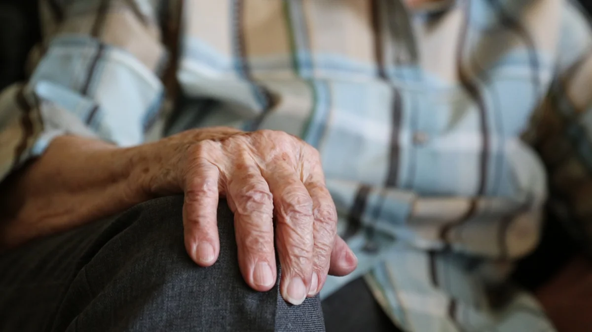 Клюнула на уловку мошенников: Богатой пенсионерке из Шымкента вернули 46 миллионов