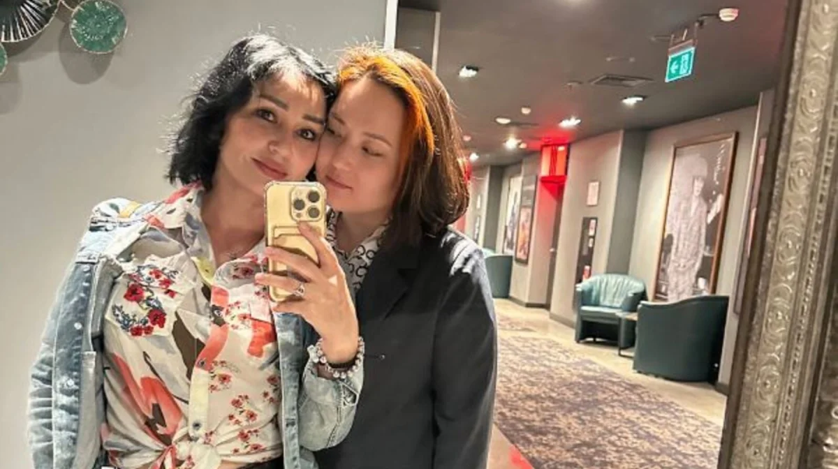 Ақан Сатаевтың экс-әйелі жас "қызбен" көңіл қосқан ба?