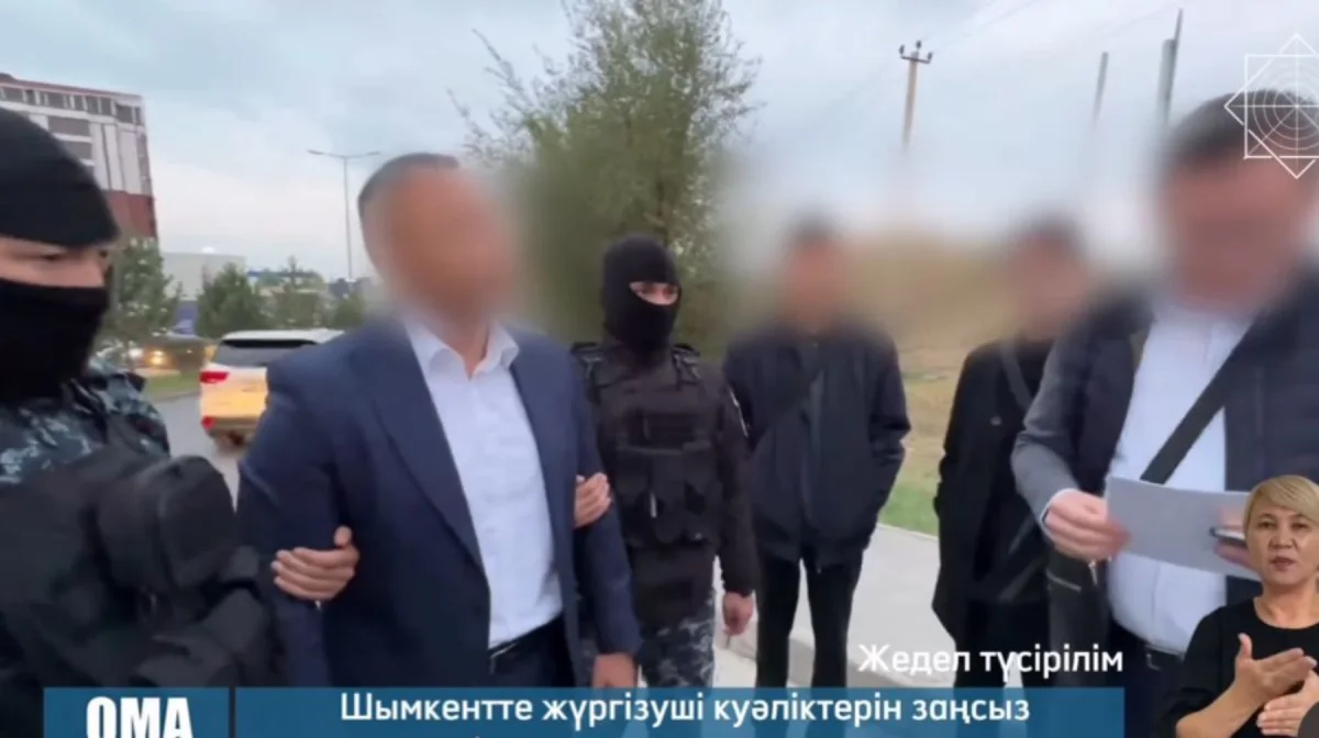 Шымкентте жүргізуші куәлігін заңсыз берумен айналысқан қылмыстық топ ұсталды