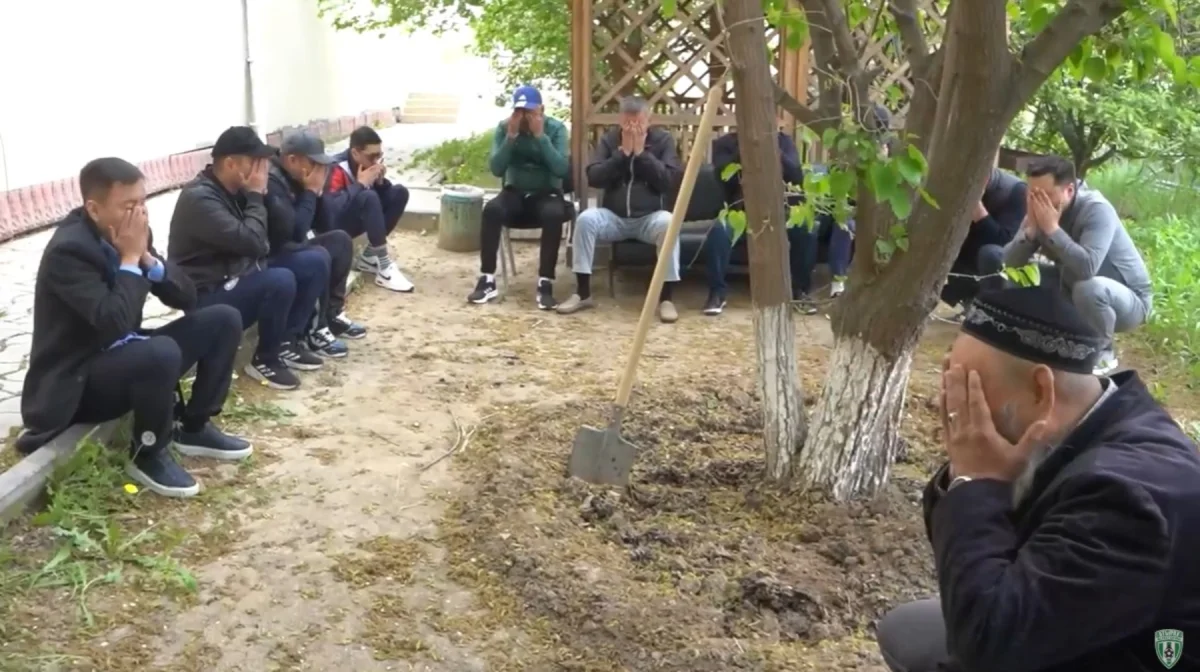 Футбол по-казахски: Атырауский клуб надеялся на барана, а не на тактику (ВИДЕО)