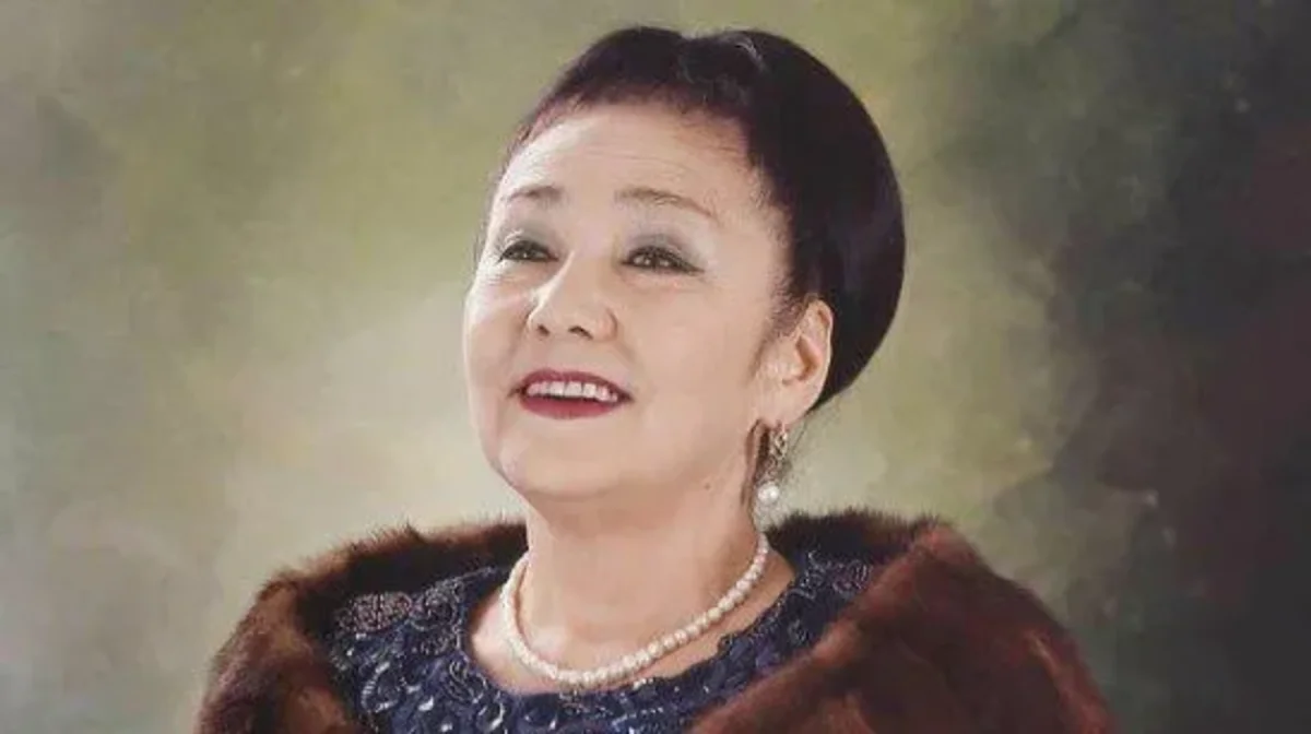 Бибігүл Төлегенова ер азаматтарды Отан қорғаушылар күнімен құттықтады