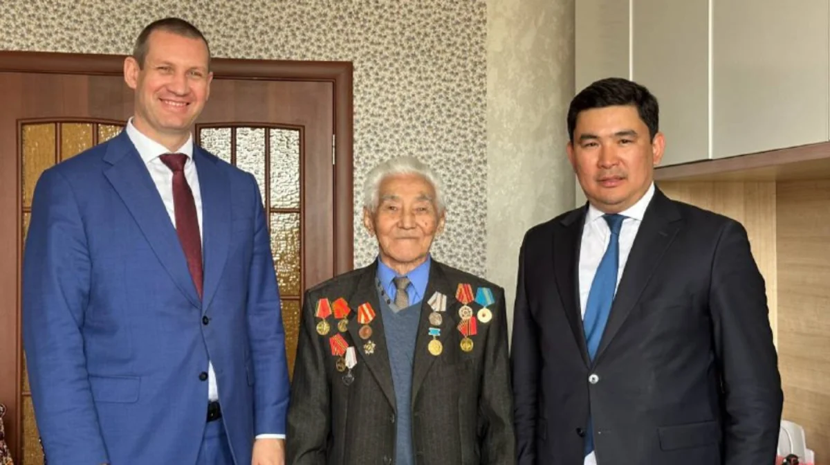 «Шеру өтетін орынға кіргізбеген»: Астана әкімдігі тыл еңбеккерінен кешірім сұрады