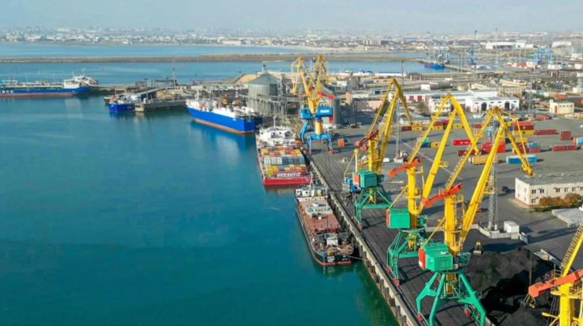 Контейнерный бум: дно порта Актау опустят ради новых маршрутов