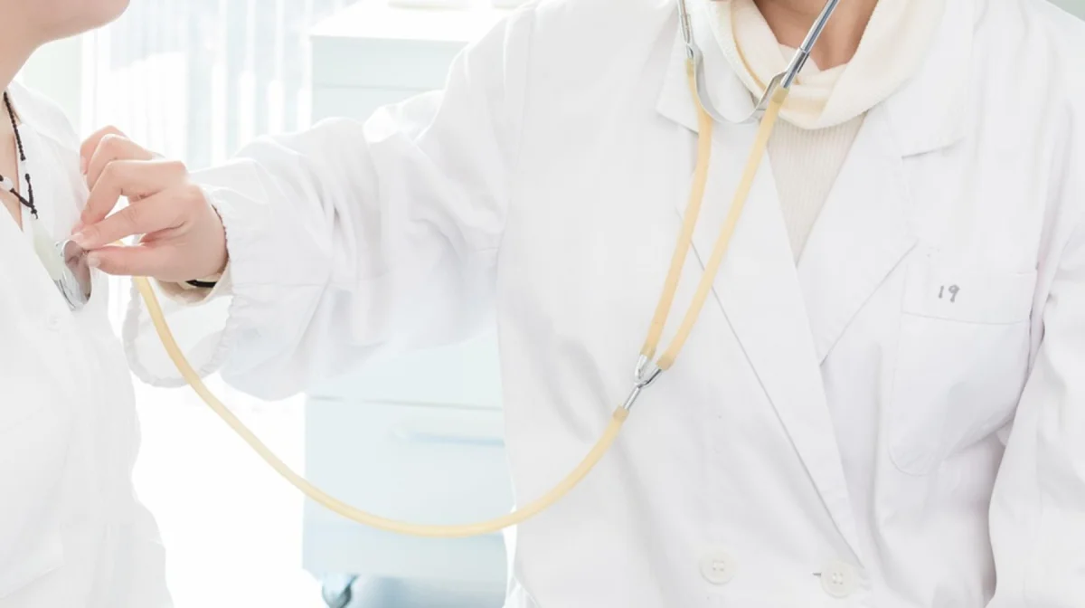 Скандал: казахстанских медсестёр лишают сертификатов по новым правилам Минздрава