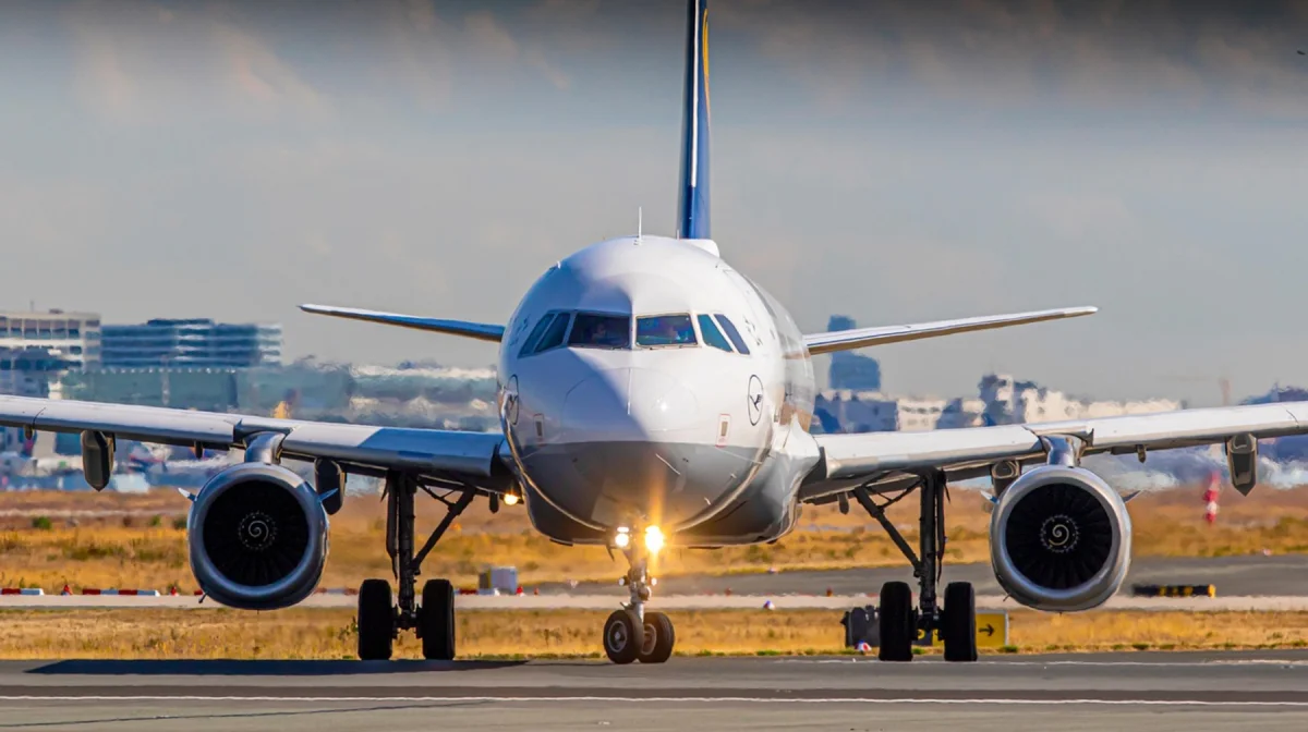 Air Astana обязали выплатить компенсацию за депортацию ребёнка из Турции