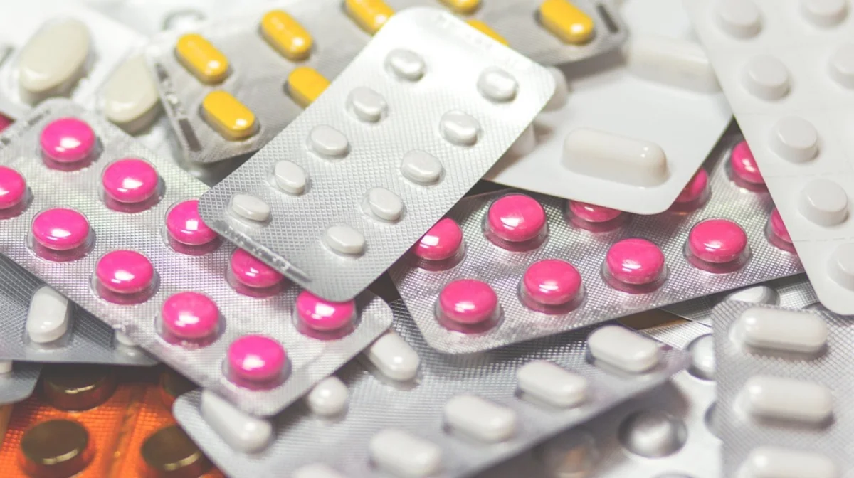 Минздрав пообещал снизить цены на лекарства в Казахстане