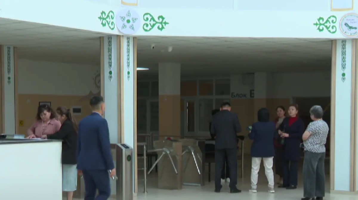 Қосшы мектебінде мұғалімдер бір-бірімен төбелескен