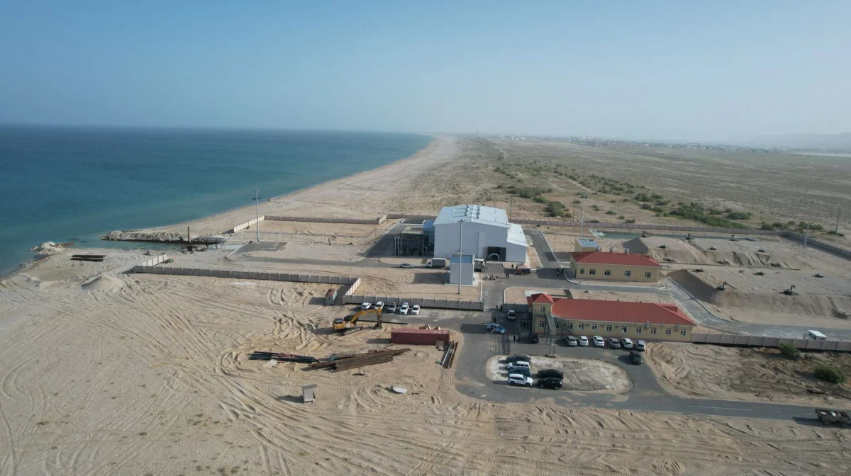 Теңіз суын тұшытатын жаңа зауыт: Маңғыстаудағы үш ауылда ауыз су мәселесі толық шешілді