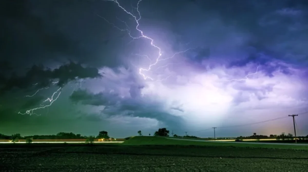 Ақмола облысында найзағай әкесі мен баласын мерт қылды