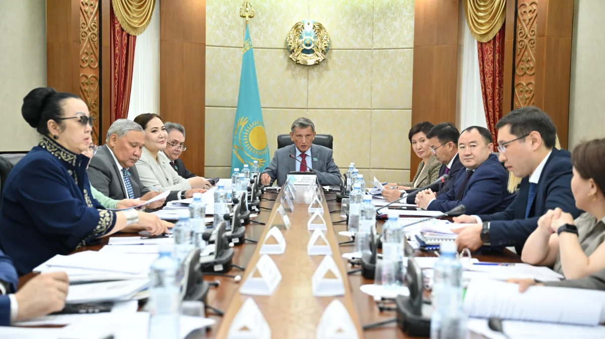 Социальный бюджет погряз в неэффективных тратах — сенаторы