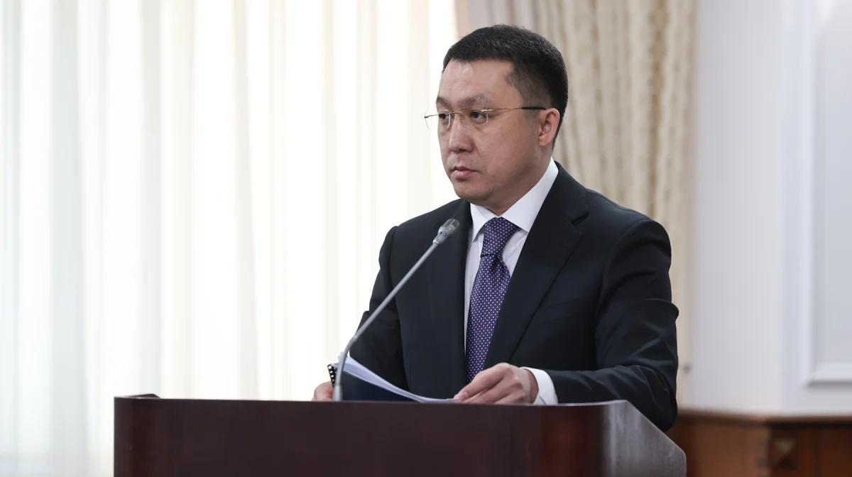 Тоқаевтан сөгіс алған көлік министрі Қарабаев қызметінен босатылды