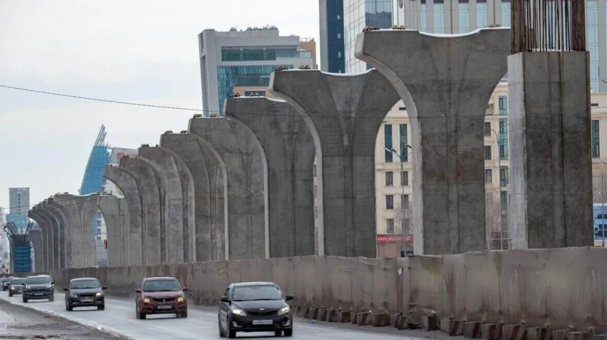 Когда запустят LRT в Астане?