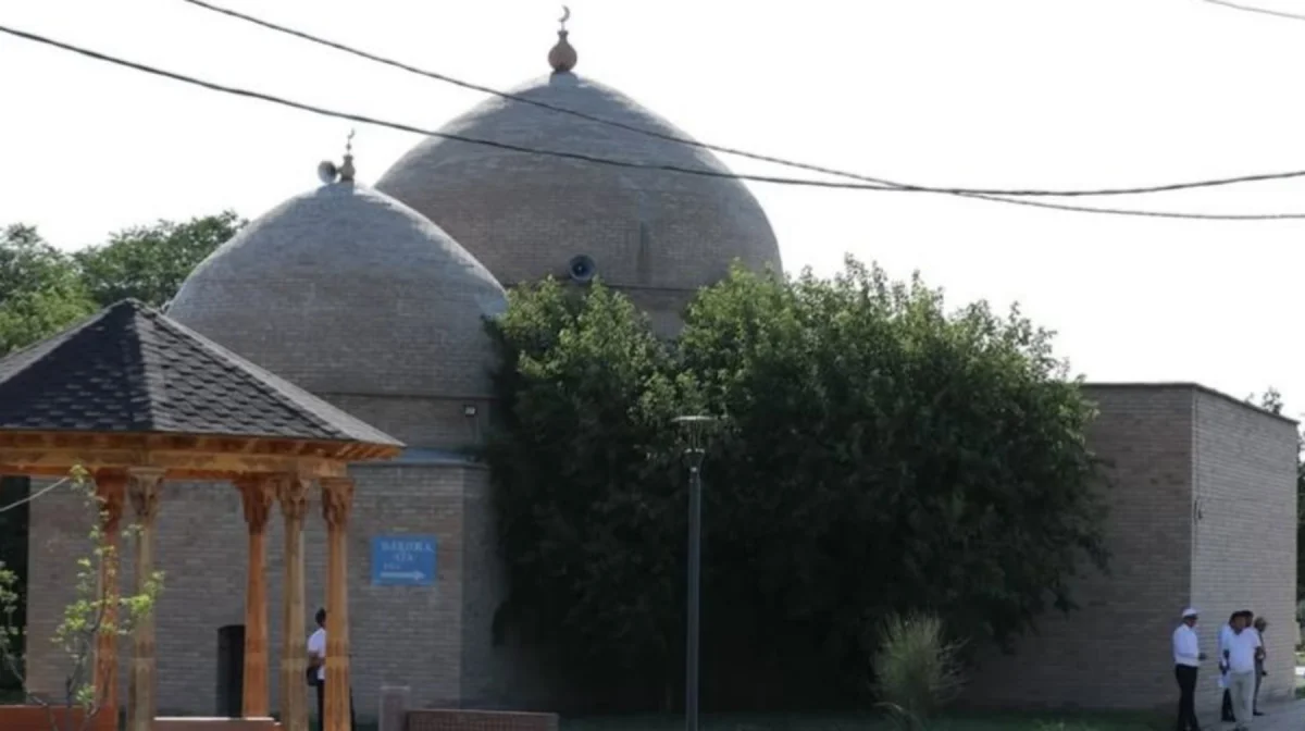 Түркістанның көне діни орталық екенін көрсететін діни жәдігерлердің жай-күйі қандай?