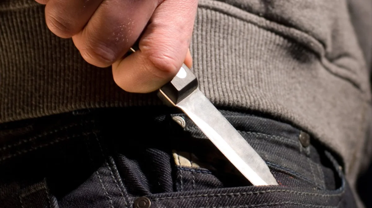 Мужчина зверски убил сожительницу и выбросился с 25-го этажа в Астане