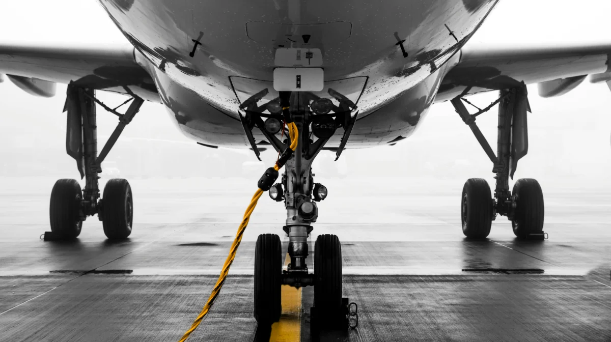 Аэропорт Астаны частично закроют: рейсы будут ограничены днём