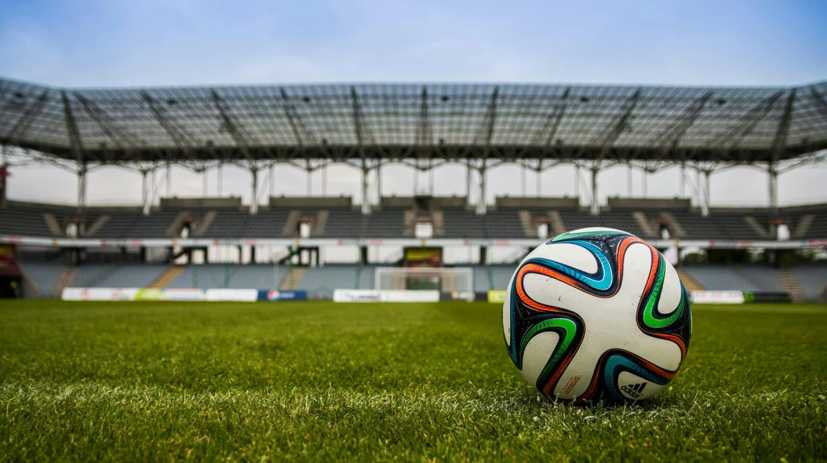 Музыка или футбол? Дженнифер Лопес вытесняет ФК «Астана» с домашнего поля