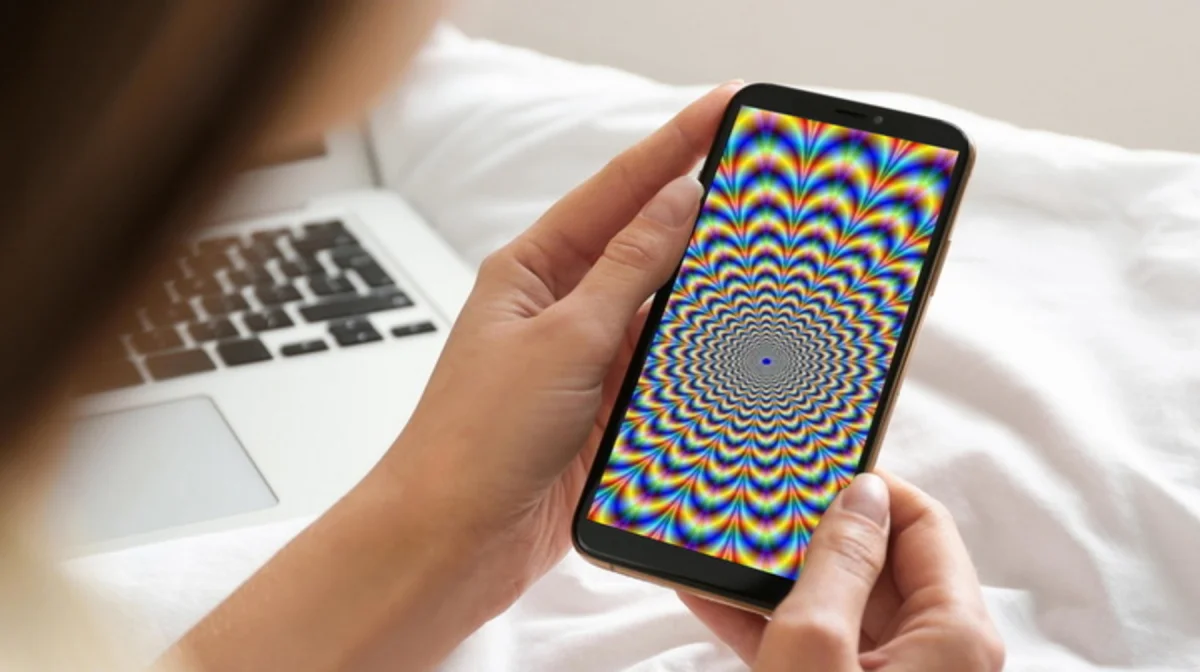 Казахстанка под гипнозом аферистов лишилась квартиры