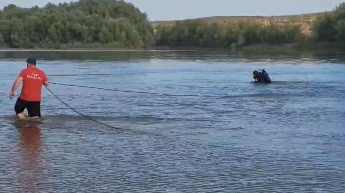 ШҚО-да жасөспірімді құтқармақ болған 2 ер адам көз жұмды