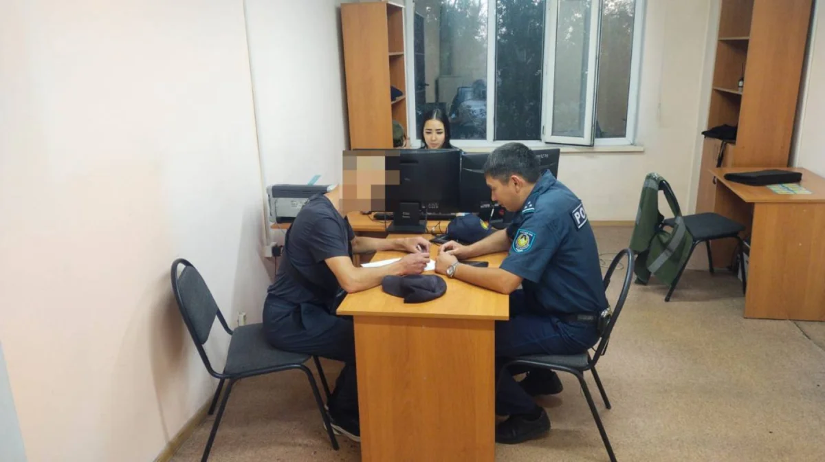 Семейде автобус ішінде жанжал шығарған ер адам ұсталды