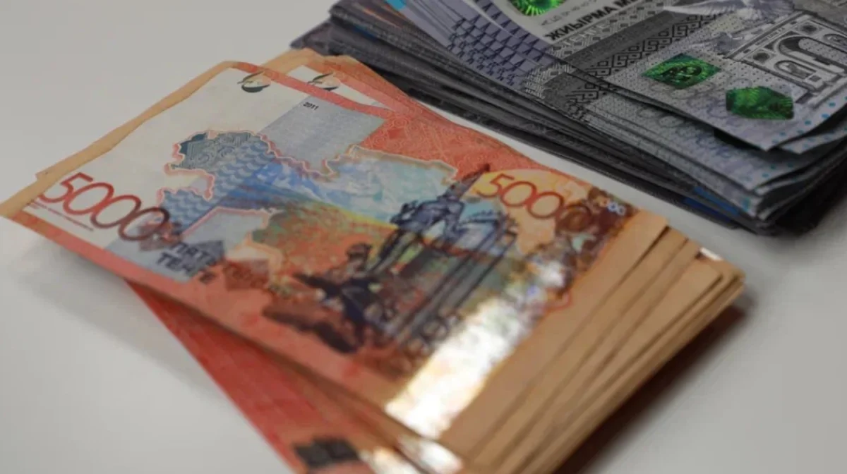 В Казахстане с 2026 года повысят пенсии и соцвыплаты