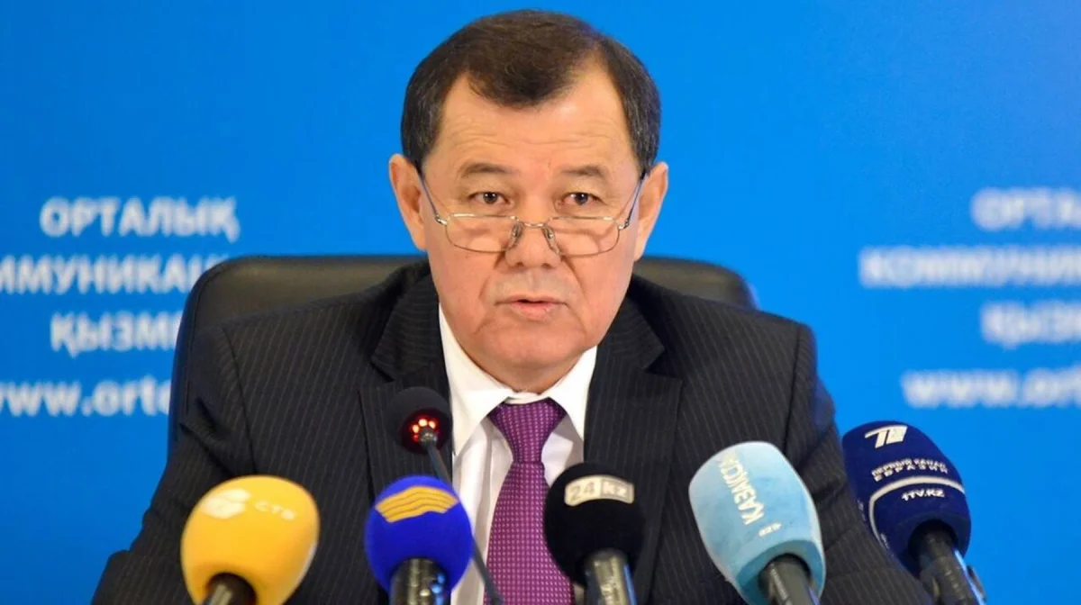 Экс-аким Жамбылской области получил 12 лет за взятку